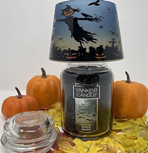 Envelop your Home in the Mystical Vibe of Yankee Candle Black Witchcraft